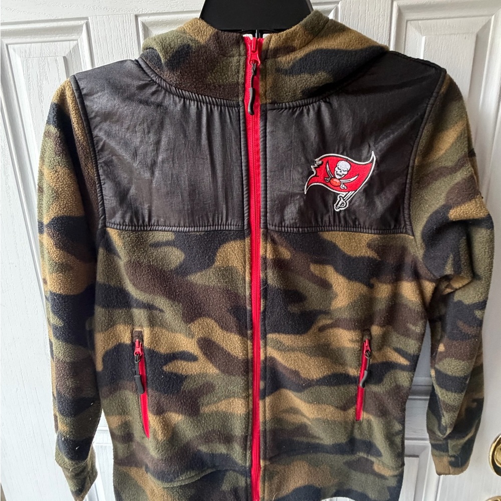 NFL Kids Camouflage Puffer Jacket with Red Zipper